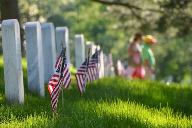 Полезное: День памяти в США | История, традиции и неизвестные факты