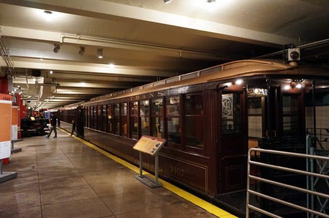 Афиша: Назад в тридцатые: на выходных в метро Бруклина можно прокатиться в винтажных вагонах