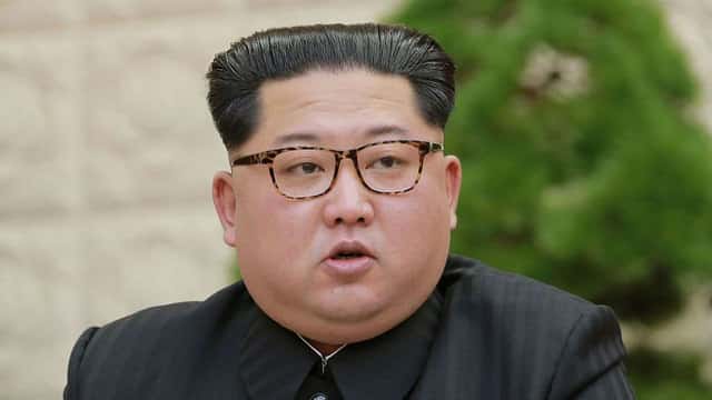 Политика: Ким Чен Ын привез на саммит в Сингапур личный туалет, опасаясь западных спецслужб
