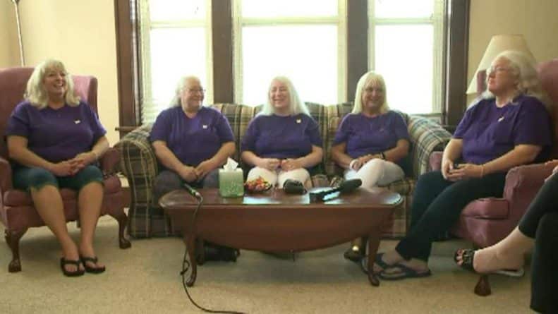 Локальные новости: Пять сестер, разделенных в детстве, встретились через 60 лет