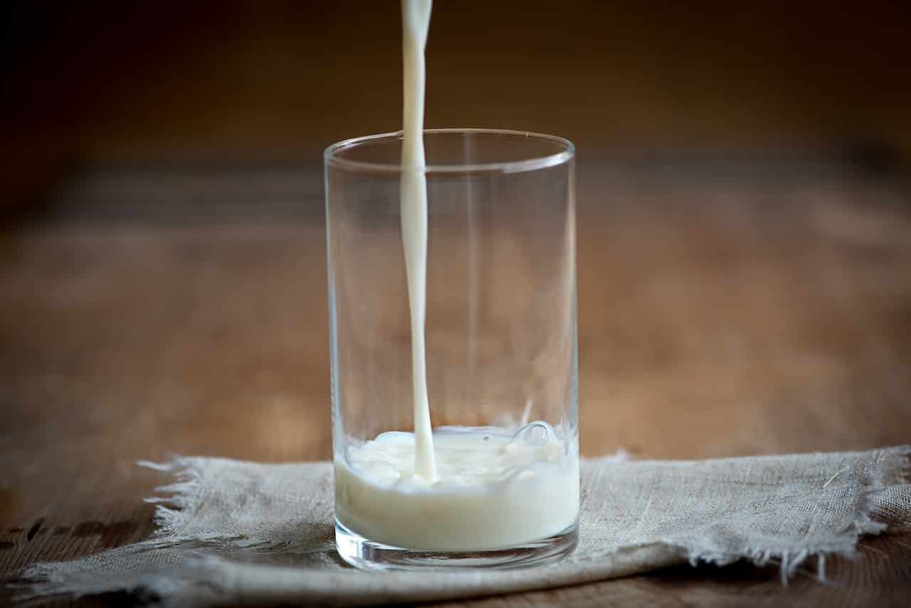 Полезное: Сколько можно хранить молоко