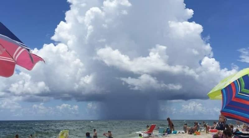Локальные новости: В небе Алабамы появилось огромное облако-гриб