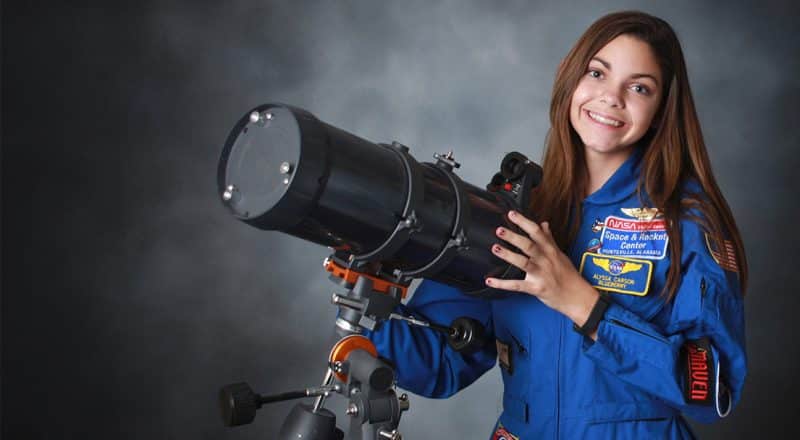 Наука: 17-летняя девочка ведет переговоры с NASA, чтобы первой полететь на Марс