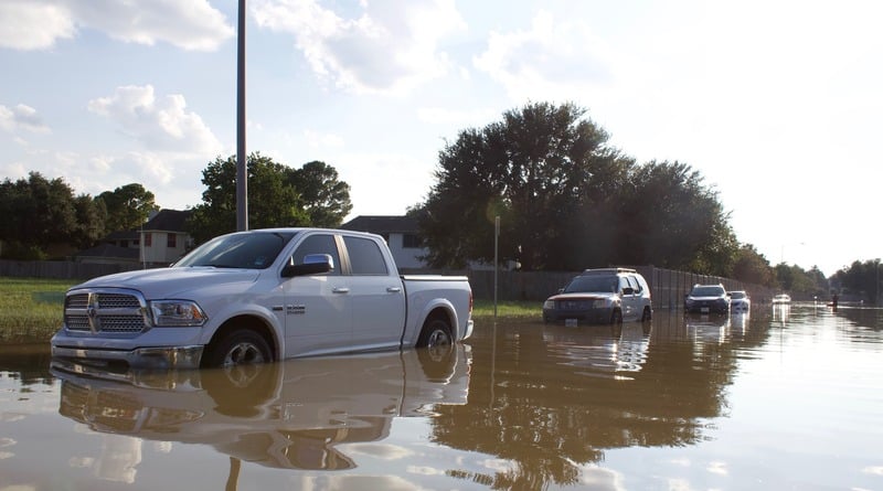 Закон и право: Осторожно! Авто, затопленные во время ураганов, могут продаваться как подержанные