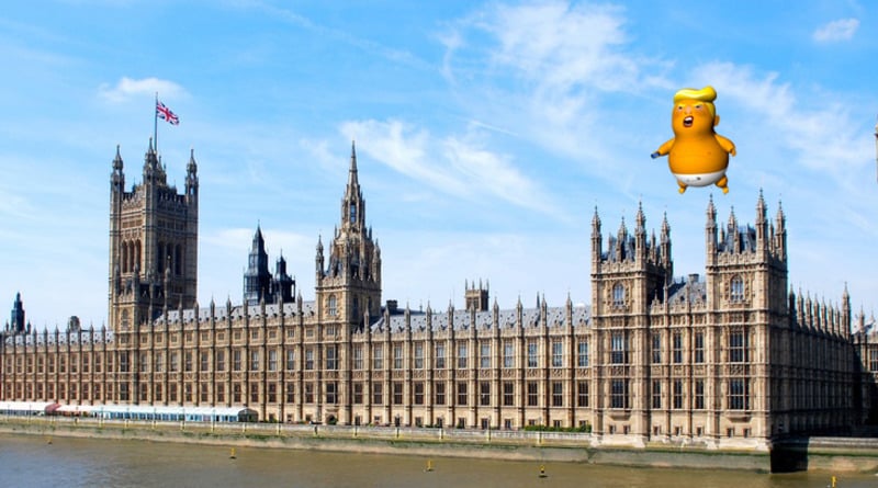 Политика: Мэр Лондона разрешил запустить над городом воздушный шар в виде малыша Трампа в подгузнике