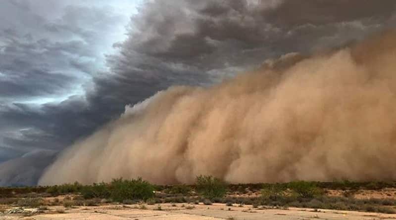 Погода: Кадры Армагеддона: неимоверная песчаная буря накрыла Аризону (фото, видео)