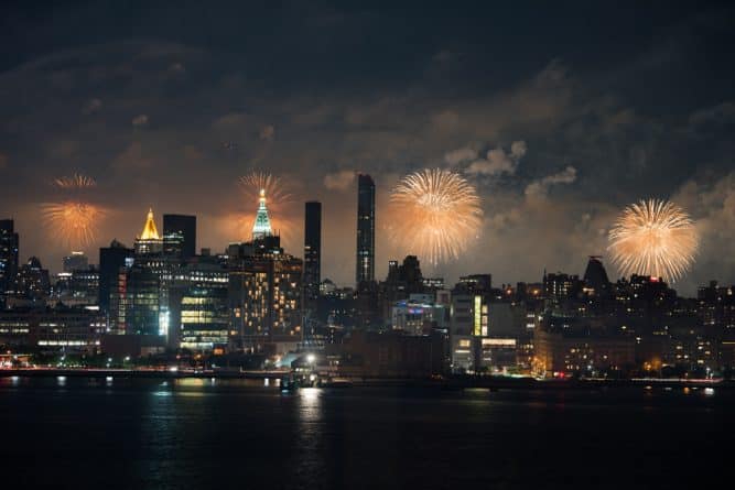 Афиша: Топ-5 оригинальных идей, как отпраздновать День независимости в Нью-Йорке