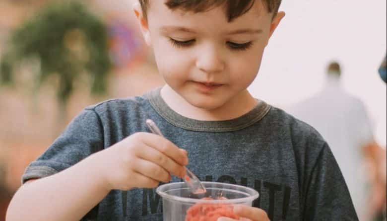 Здоровье: Американские педиатры попросили не разогревать детскую еду в контейнерах из пластика