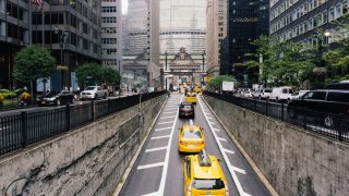Колонки: Большинство американцев откажутся от личных авто к 2030 году