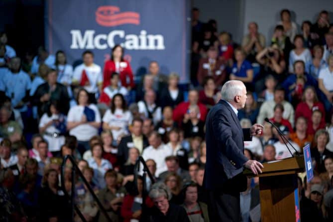 Политика: «Мы не прячемся от истории. Мы ее творим». Прощальные слова Джона Маккейна.