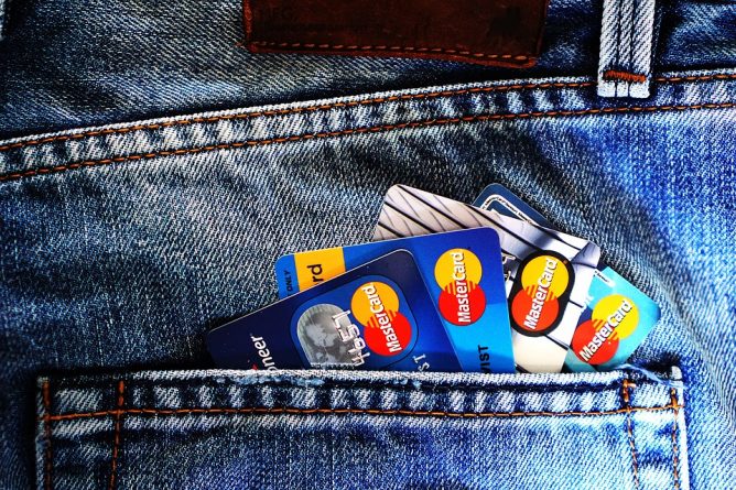 Бизнес: Bloomberg выяснил, что Mastercard тайно передавал Google данные о кредитках клиентов