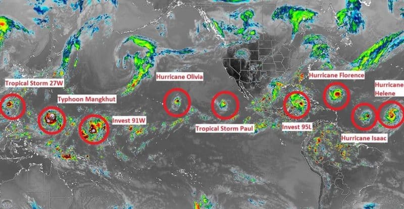 Погода: Сезон ураганов продолжается: еще несколько штормов могут грозить США