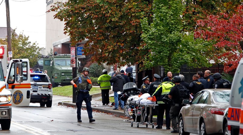 Атака в Питтсбурге стала самым кровавым актом антисемитизма в США