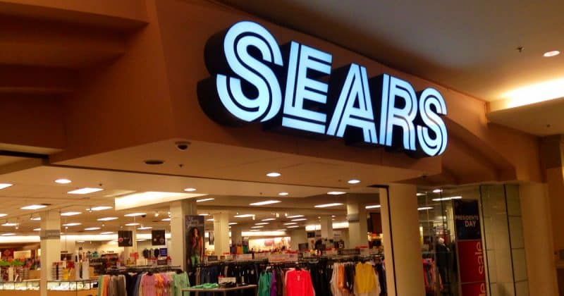 Бизнес: Компания Sears подала заявление о банкротстве