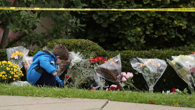 Происшествия: В США мусульмане обявили сбор пожертвований для пострадавших в массовой стрельбе в синагоге Питтсбурга