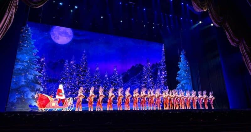 Локальные новости: В Radio City начался рождественский сезон выступлений Rockettes с новой программой