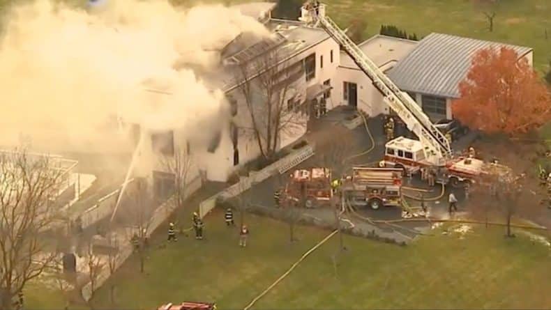 Происшествия: В Нью-Джерси сгорела большая семейная усадьба: 4 погибших, включая 2 детей