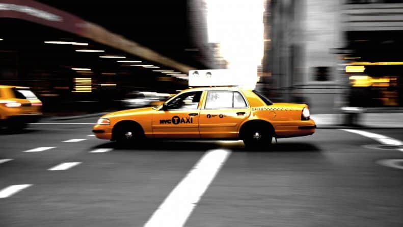 Локальные новости: Желтые такси за полцены довезут вас из Бруклина или Куинса на Манхэттен в час пик