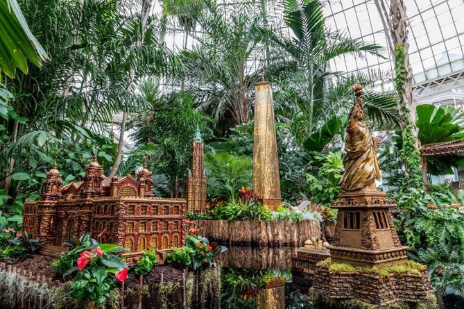 Путешествия: Миниатюрный город с железной дорогой — снова в Нью-Йоркском Ботаническом саду