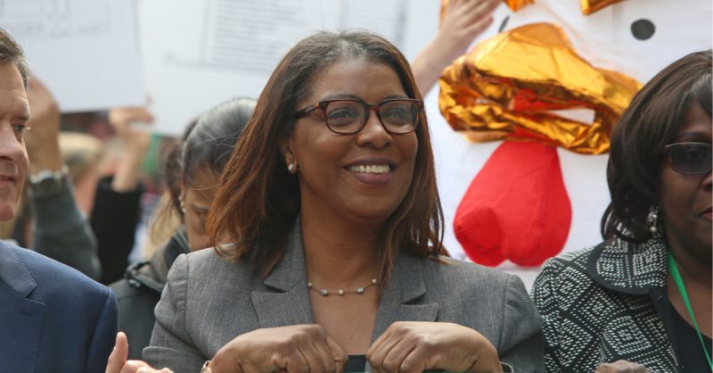 Политика: Летиция Джеймс стала первой афроамериканкой на посту генпрокурора Нью-Йорка