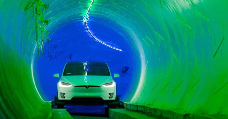 Технологии: «Эта штука чертовски хорошо сработала»: Маск уже проехал по скоростному тоннелю в Калифорнии