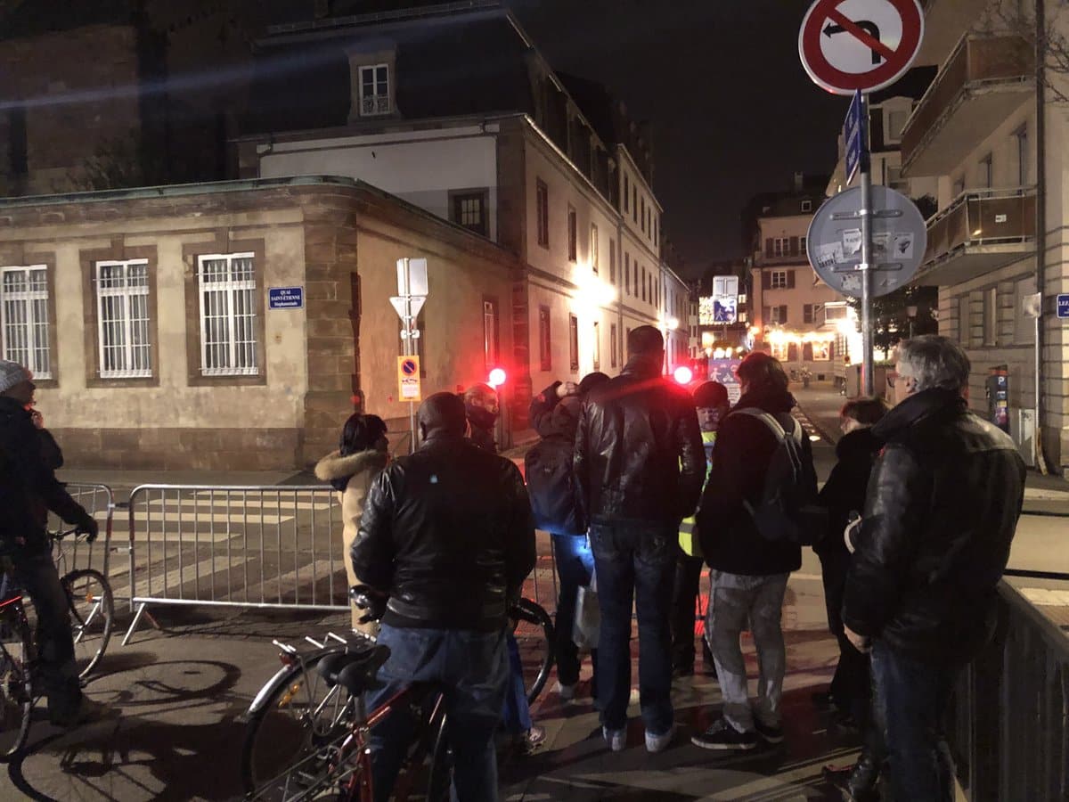 Во Франции произошла стрельба на городской рождественской ярмарке: 4 погибших, 9 раненых