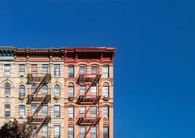 Недвижимость: Губернатор Куомо объявил застройщиков, которые обеспечат Бруклин 2700 квартирами