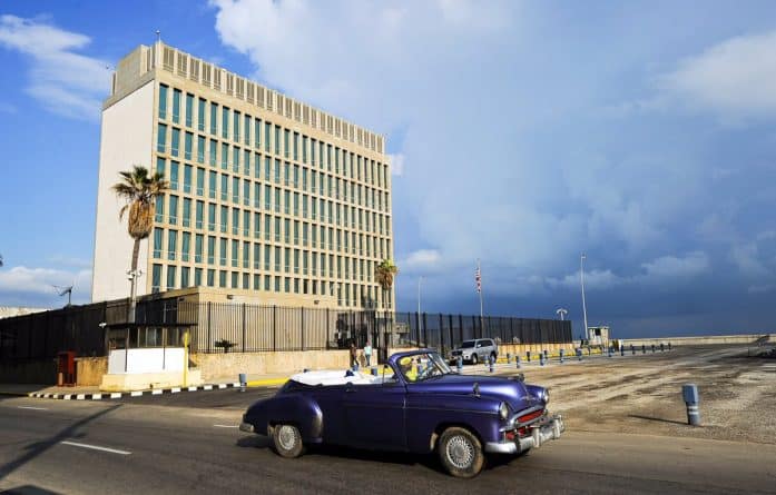 Политика: Ученые: звуковую атаку на посольство США в Гаване в 2016 году устроили сверчки