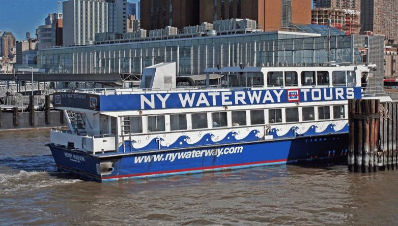 Путешествия: Между Манхэттеном и Ньюпортом снова будут ходить паромы NY Waterway