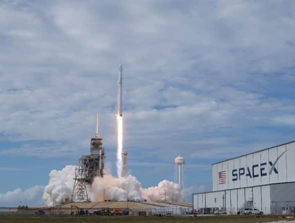 Бизнес: SpaceX сообщила о масштабных сокращениях: уволят 10% сотрудников