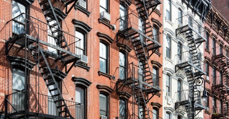 Недвижимость: Арендодателям Нью-Йорка могут запретить повышать арендную плату на основании MCI