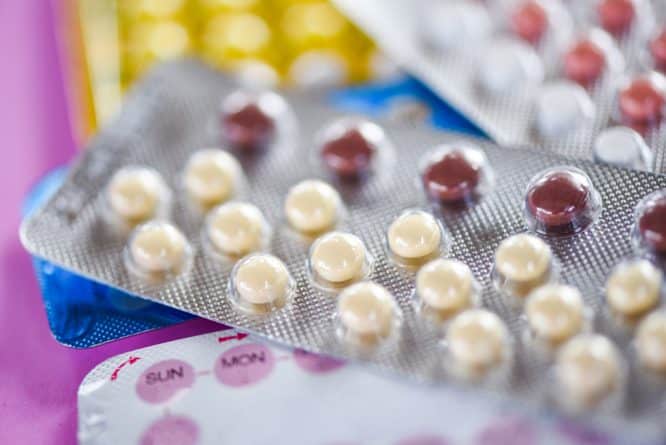 Здоровье: Калифорнийский суд запретил работодателям исключать из страховки средства контрацепции по своим моральным соображениям