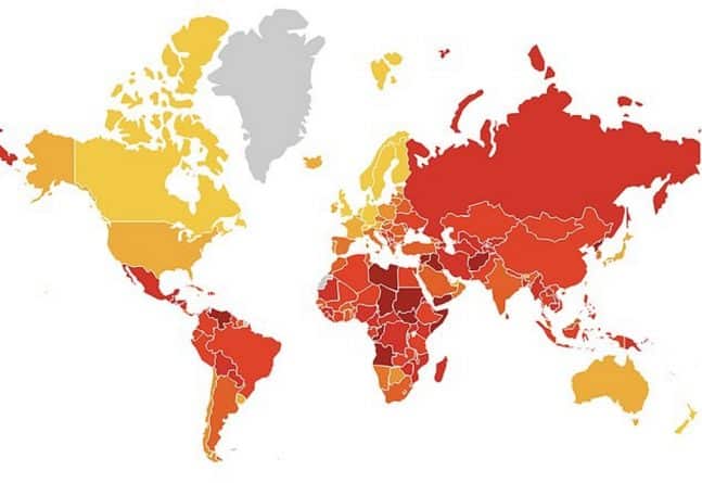 Политика: Индекс коррупции: Штаты впервые за 8 лет не попали в двадцатку самых «чистых» стран