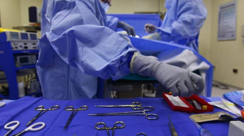 Закон и право: В Калифорнии хотят запретить хирургическое вмешательство, если ребенок родился с аномалией гениталий