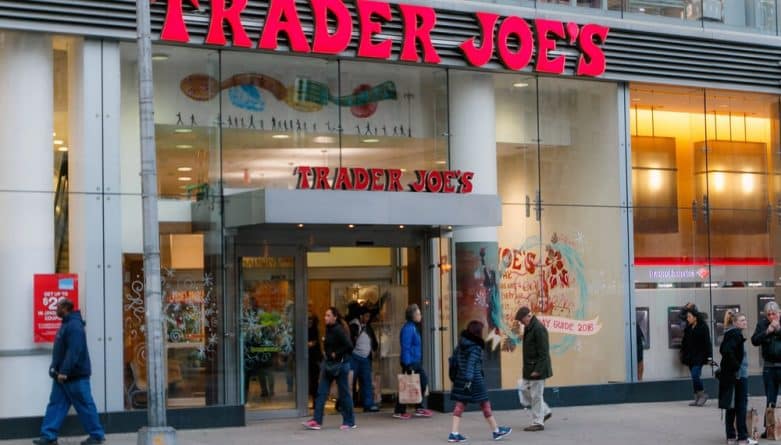 Локальные новости: Trader Joe’s планирует отменить доставку продуктов по Манхэттену в этом марте