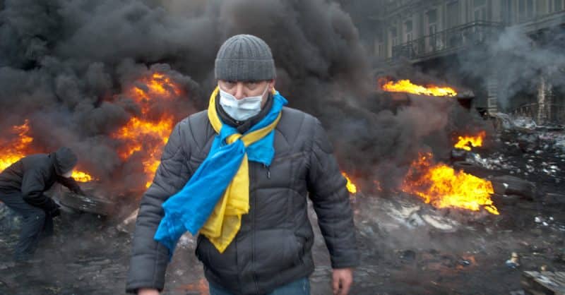 В мире: Джозеф Сивенький из США и украинец Алексей Фурман создали документальный VR-проект о Революции достоинства в Украине