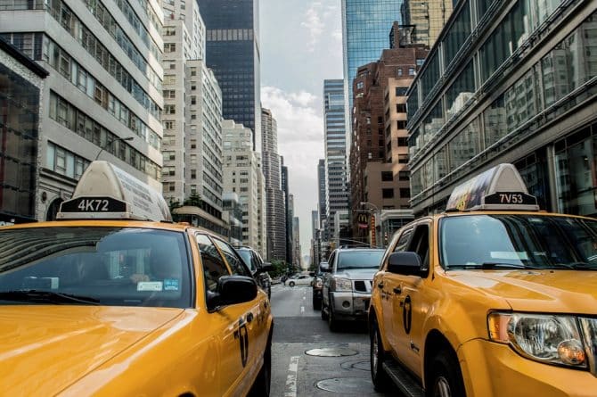 Локальные новости: Услуги такси в Нью-Йорке подорожали на 20%