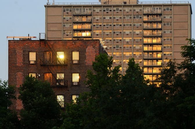 Недвижимость: Плесень, паразиты и оголённая проводка: Нью-йоркские квартиры оказались самыми проблемными в США
