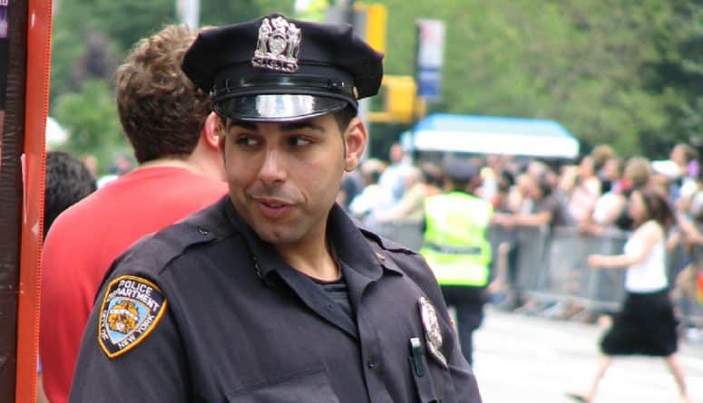 Закон и право: За год жертвы «полицейского беспредела» получили от Нью-Йорка $308,2 млн