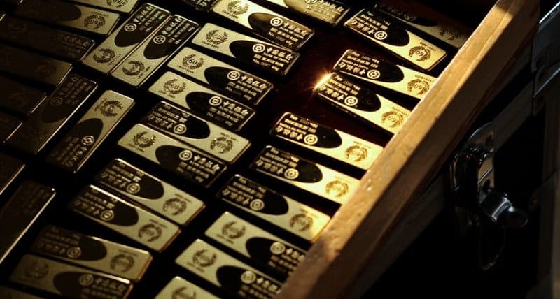 Полезное: Золото дорожает, аналитики обещают, что его стоимость будет повышаться в течение года