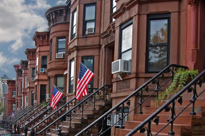 Недвижимость: Бруклинские арендаторы хотят помешать установке системы распознавания лиц в своих домах