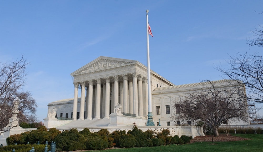 Закон и право: Дела геев в Верховном суде США