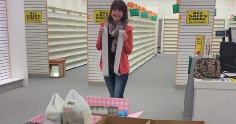 Локальные новости: 204 пары обуви: девушка выкупила весь остаток магазина, чтобы помочь пострадавшим от наводнения в Небраске
