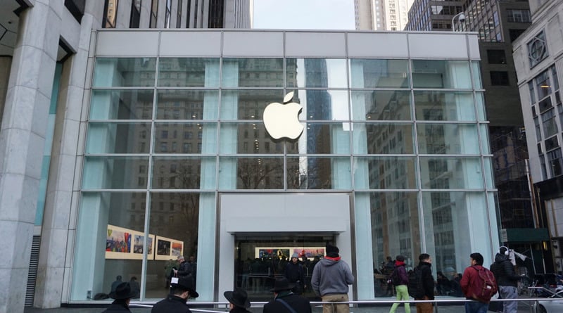 Локальные новости: Сотрудники магазина Apple в центре Нью-Йорка рассказали, что он кишел клопами