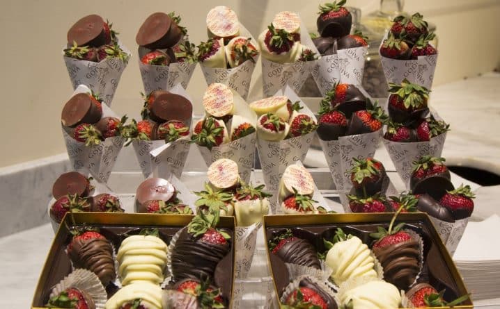 Локальные новости: Всемирно известный бельгийский шоколадный бренд Godiva открыл свое первое кафе в Нью-Йорке