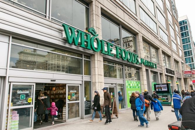 Здоровье: Whole Foods откажется от пластмассовых трубочек к июлю 2019 года