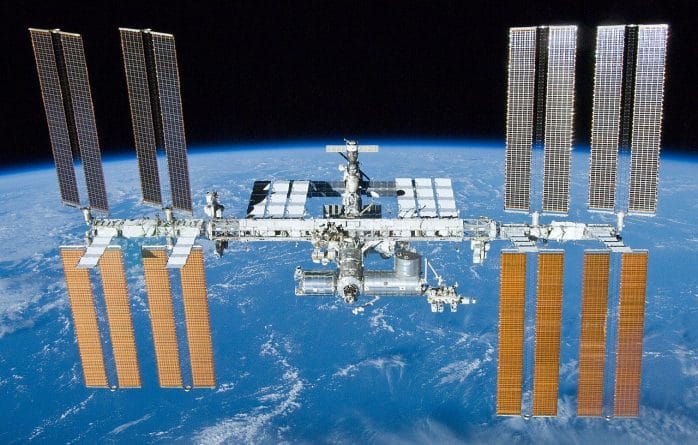 Путешествия: НАСА откроет Международную космическую станцию для туризма, и туда сможет попасть любой желающий