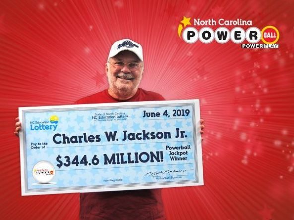 Полезное: Джекпот Powerball на $344,6 млн: пенсионер выбрал числа из печенья с предсказаниями