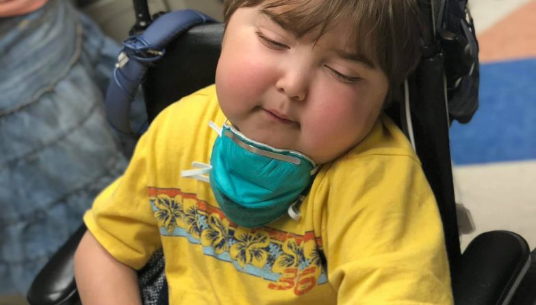 Здоровье: 6-летний мальчик из Огайо борется с безымянной болезнью. Он — первый в мире, у кого ее диагностировали