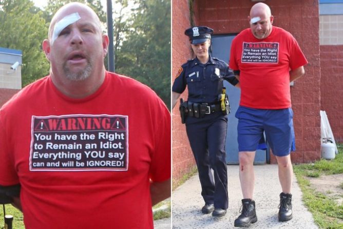 Популярное: Охранника в футболке с надписью "У вас есть право оставаться идиотом" арестовали за нападение